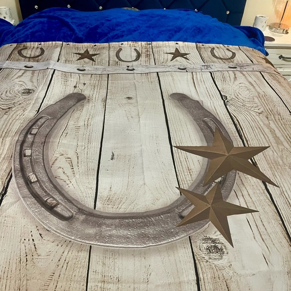Rustic Horseshoe Shower Curtain - Picture 2 of 7
